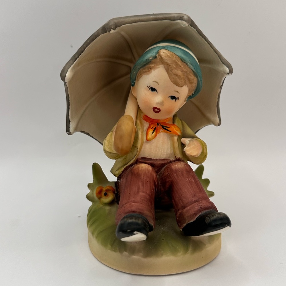 Erich Stauffer Figurine Rainy Days  Boy with Umbrella Vintage Figure Japan 4.7”